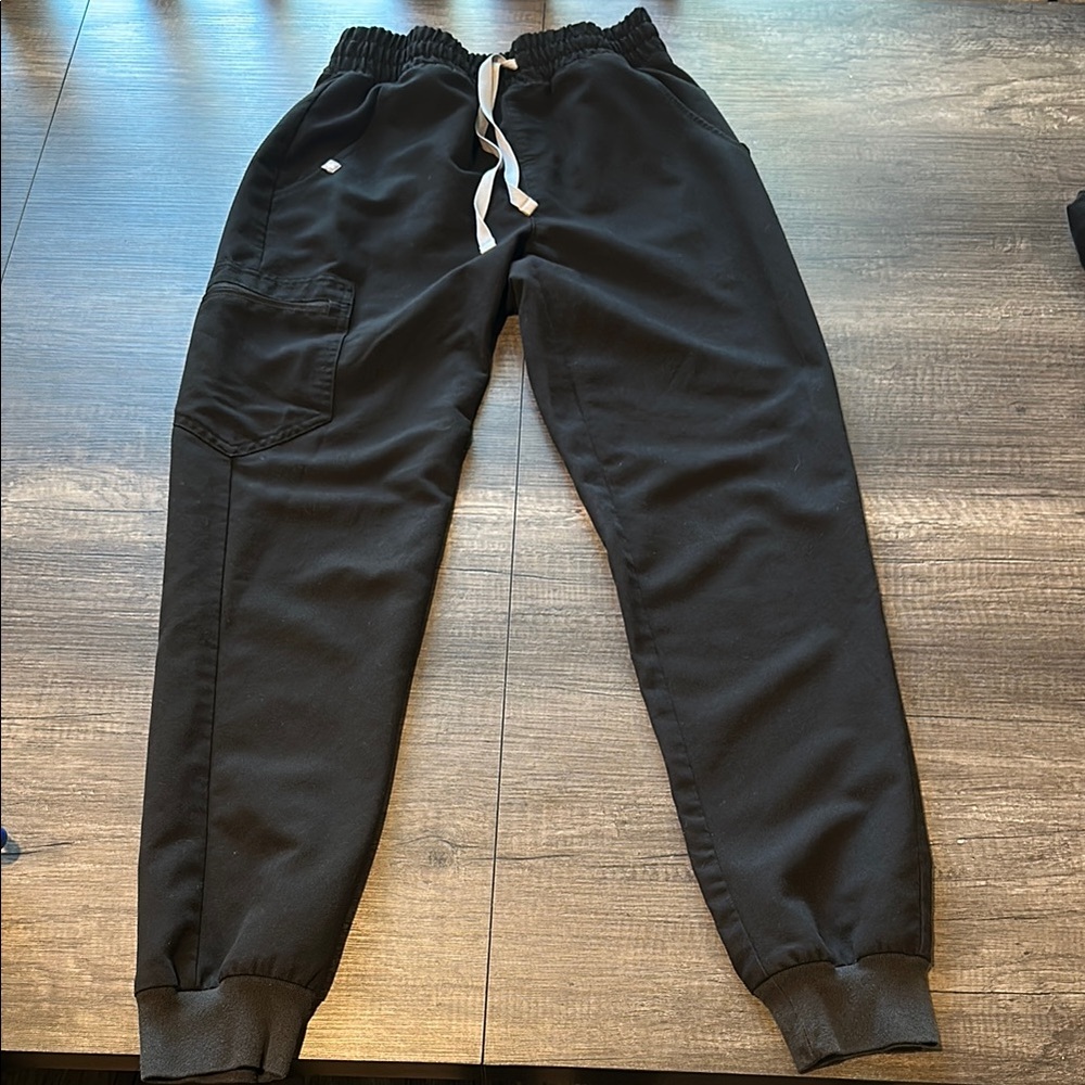FIGS High Waisted Black Scrub Jogger Pants